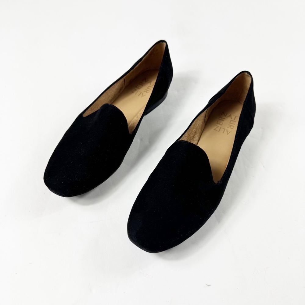 610. Naturalizer Black Faux Suede Slip-On Loafers Comfort Flats Size 6